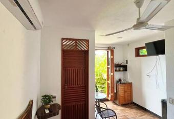 Casa Guiba 3 Puerto Escondido has Balcony rooms