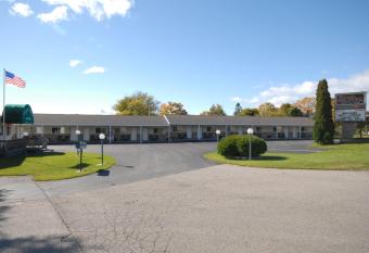 Wayside Motel allows 18 year olds to book a room