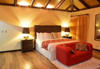 Hotel Boutique La Casona del Cafetal has Balcony rooms