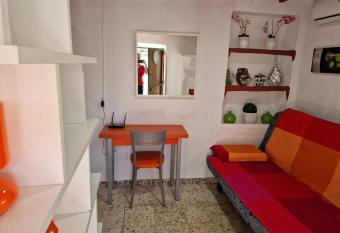 Alora Sweet Home has Balcony rooms