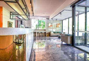 Aurea Hotel Perth Kings Park has Balcony rooms