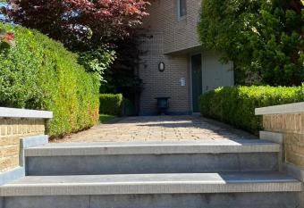 Belair Country house ground floor has rooms with a private hot tub