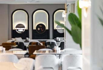 AL  BA HOTEL has Balcony rooms