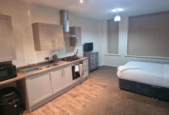 APARTMENT IN CENTRAL HALIFAX has Balcony rooms