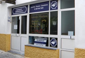 Residencial Antonio Mocisso Guesthouse allows 18 year olds to book a room