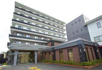 Fukuchiyama Sun Hotel has Smoking rooms
