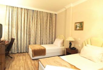 Jeruton Hotel allows 18 year olds to book a room