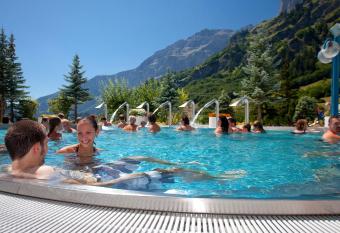 Hotel Alpenblick-Leukerbad-Therme has Balcony rooms