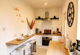 Elite 49 Stays allows 18 year olds to book a room