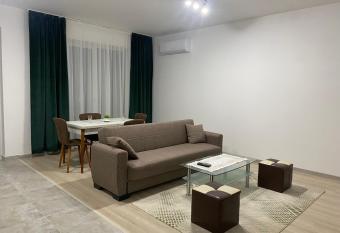 Giroc Residence has Balcony rooms