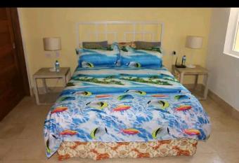 Soto Grande Playa Cap Cana has rooms with a private hot tub