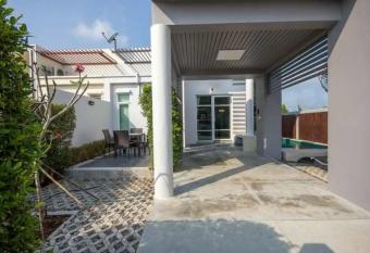 Paknampran 2 Bedrooms Pool Villa has Balcony rooms