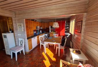 Porkka COSY & QUIET chalet 8 pers has Balcony rooms