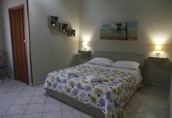 Il Principe di Napoli has Balcony rooms