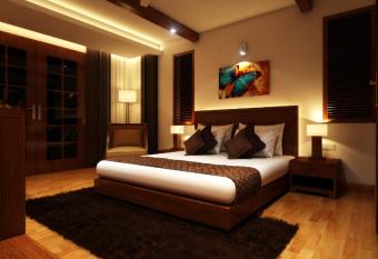 Essence of Nature, Ranikhet has rooms with a private hot tub