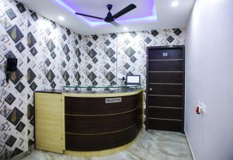 Hotel Grand Sapphire & Elite Suite has Balcony rooms