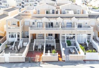 Dreamy haven in Orihuela Costa has Balcony rooms