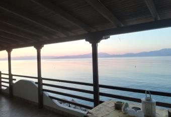 Melissi Blue 1 has Balcony rooms