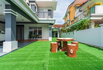 16pax Semi-D Haven Oasis, BBQ Party, Wedding has Balcony rooms