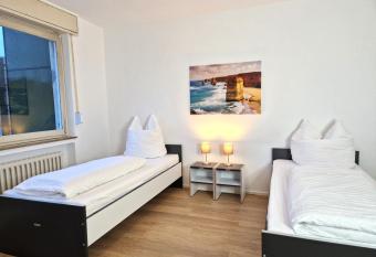Meribu H1 Wohnung f  r Monteure und Arbeiter allows 18 year olds to book a room