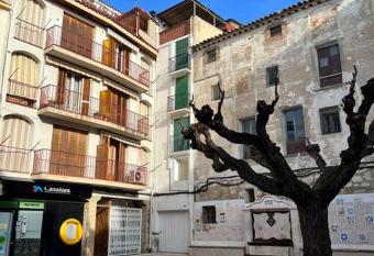 Ca l   Antonio allows 18 year olds to book a room