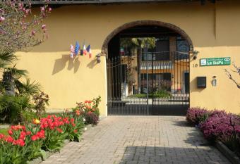 Bed&Breakfast La Siepe has Balcony rooms