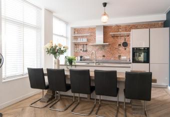 Kampervest Apartment Haarlem has Balcony rooms