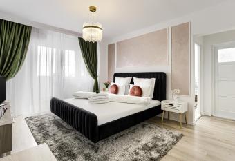 Sika Crystal Apartment has Balcony rooms