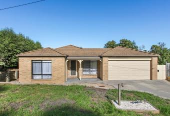 Tranquil Treasure allows 18 year olds to book a room