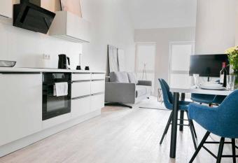 Ferienwohnung Deichm  hle has Balcony rooms