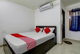 OYO VNR Convention allows 18 year olds to book a room