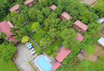 Hotel Parkland has Balcony rooms