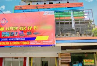 Guest House Pelangi Karawaci by Benchmark allows 18 year olds to book a room