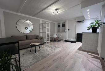 Bergische Idylle mit Sauna has Balcony rooms