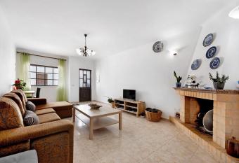 Casa Brita has Balcony rooms