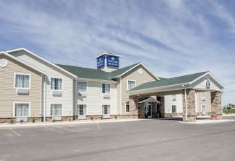 Cobblestone Inn & Suites - Eaton allows 18 year olds to book a room