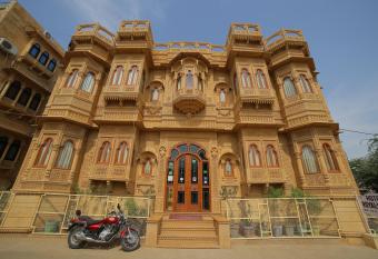 Hotel Royal Haveli has Balcony rooms