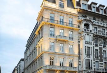 Okko Hotels Lyon Pont Lafayette allows 18 year olds to book a room