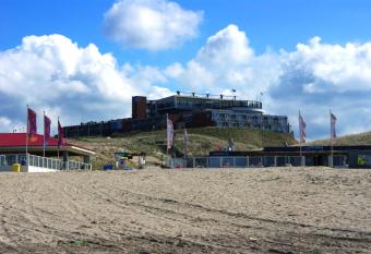 Strandhotel Het Hoge Duin has Balcony rooms