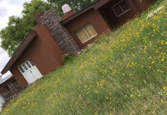 Ficus de la Sierra allows 18 year olds to book a room