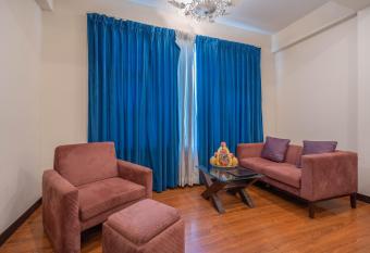 The Countryside Resorts allows 18 year olds to book a room