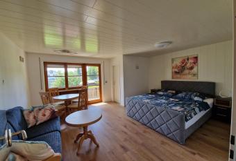 Sophie  s Berggl  ck, Ihr Bett im Allg  u has Balcony rooms