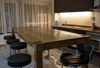 Hoomy allows 18 year olds to book a room