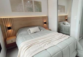 Acogedor departamento! allows 18 year olds to book a room