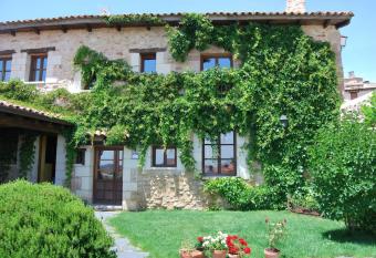 La Casa de San Gil has Balcony rooms