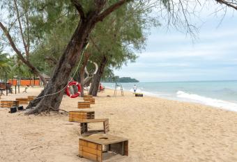 Tropical Bay Grand World Phu Quoc has Balcony rooms