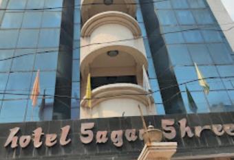 Hotel Sagar,Cuttack allows 18 year olds to book a room