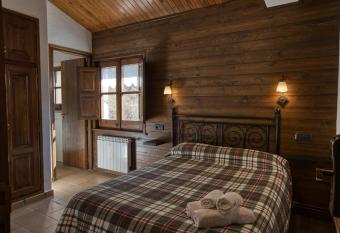 Nastura Casa Rural L Art has Balcony rooms