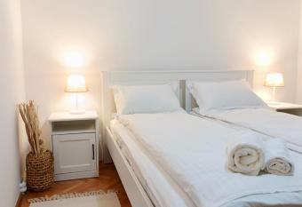 Panoramic Apartment has Balcony rooms