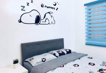 The Lucky Star Homestay (Next to Sky Mirror Jetty) has Balcony rooms